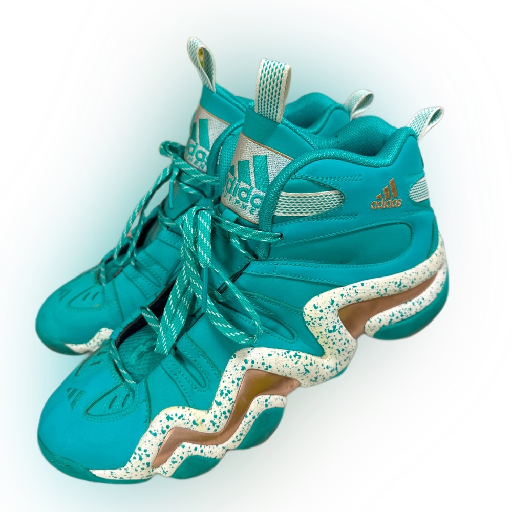 ADIDAS MENS CRAZY 8s. SIZE 10.5. like new. turquoise blue/ white/ rose gold